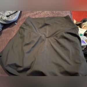 HALARA crossover skirt